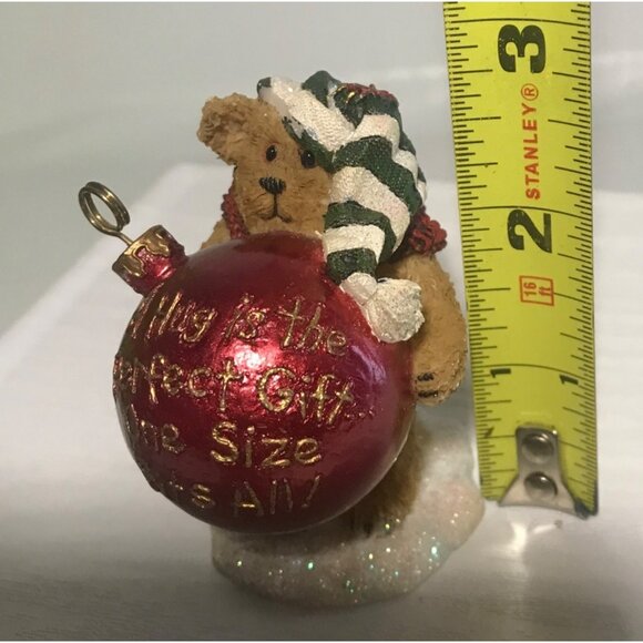 Boyd's Bear A Hug Is The Perfect Gift One Size Fits Xmas Ornament Place Holder - Picture 8 of 8